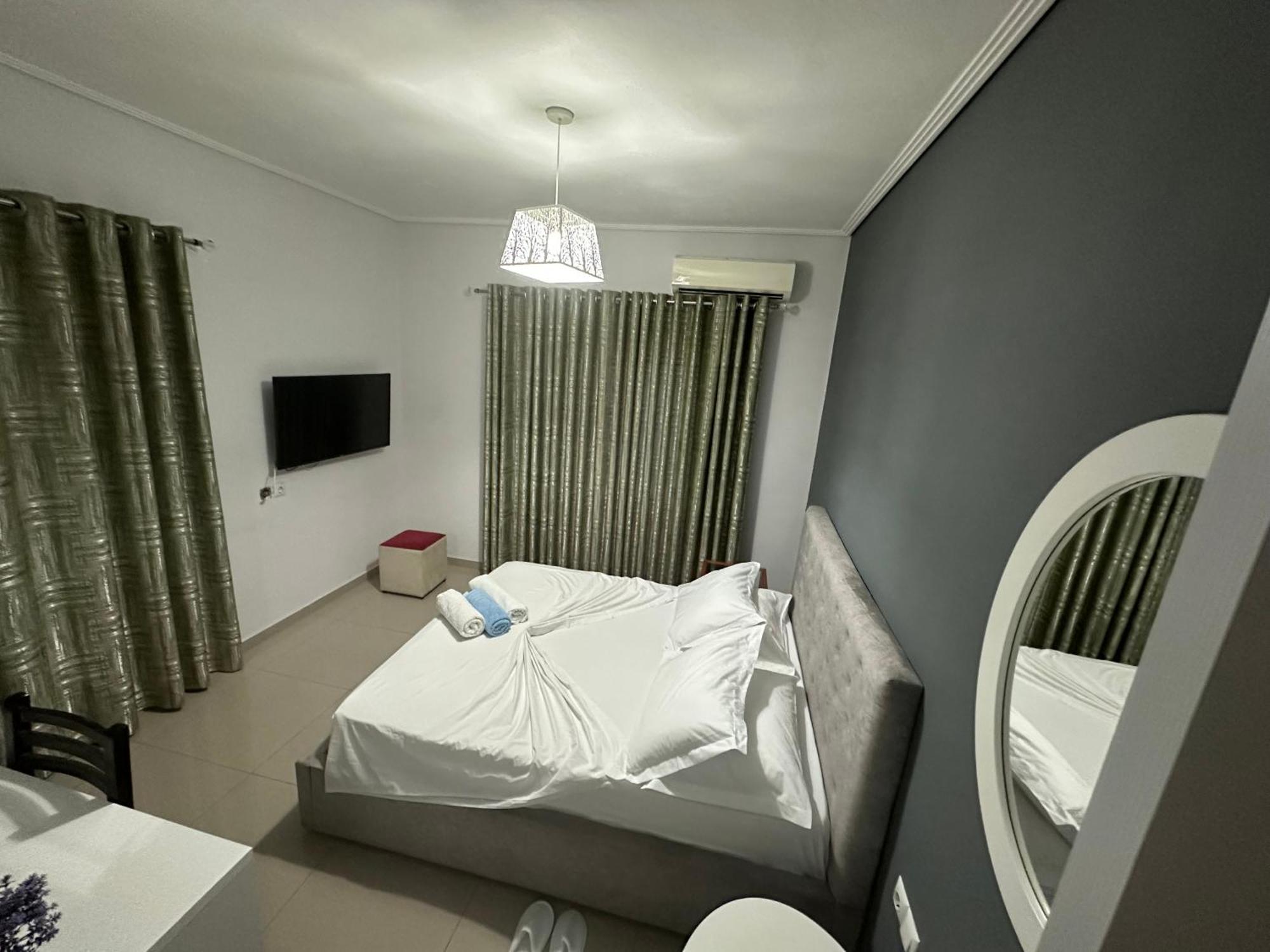 Hotel Elisabet Σαράντα Εξωτερικό φωτογραφία