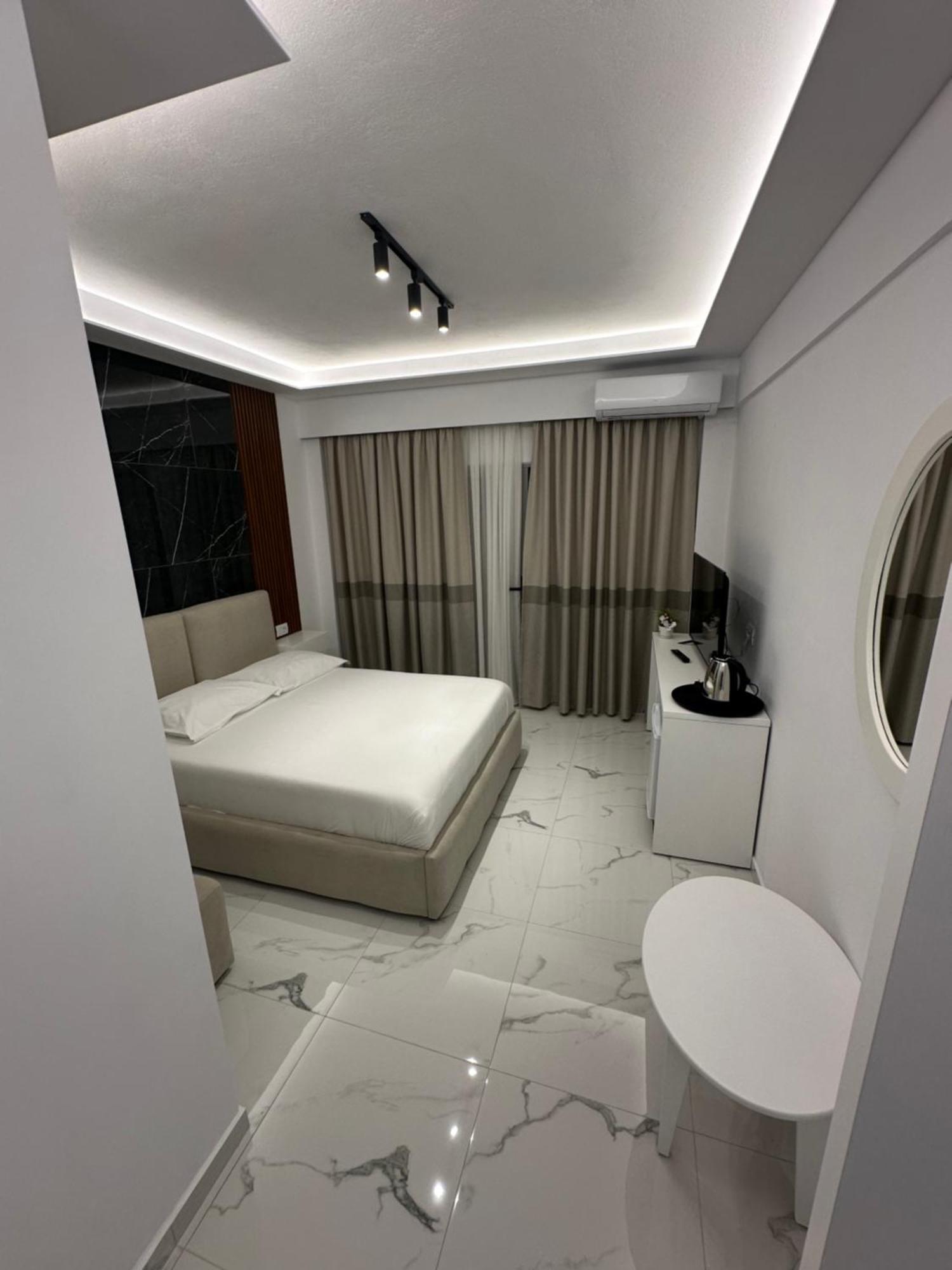 Hotel Elisabet Σαράντα Εξωτερικό φωτογραφία
