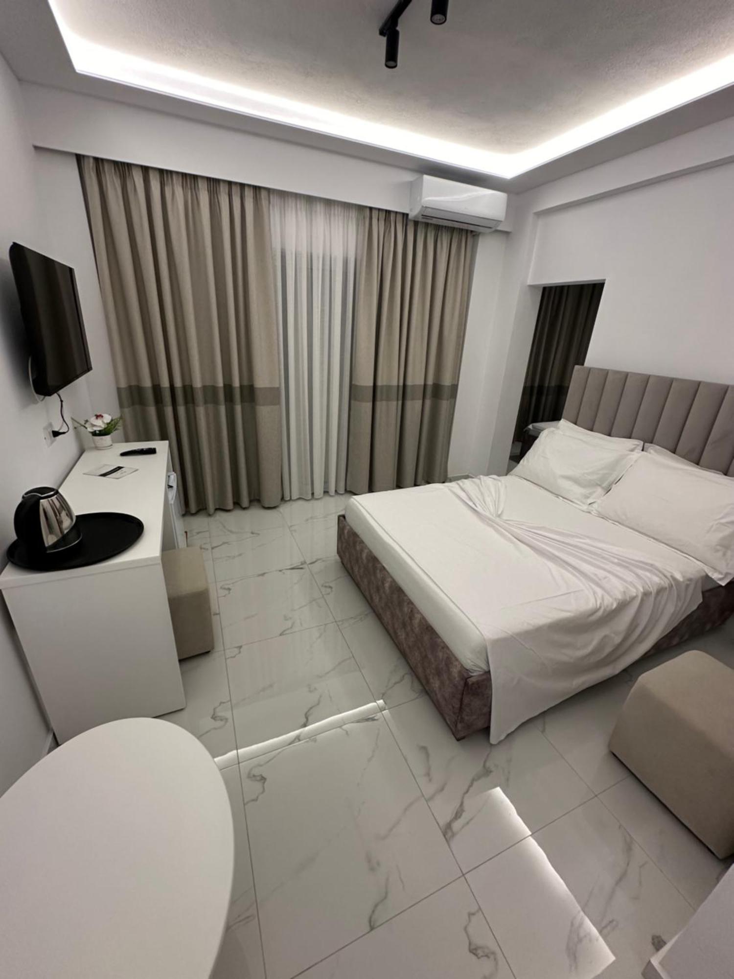 Hotel Elisabet Σαράντα Εξωτερικό φωτογραφία